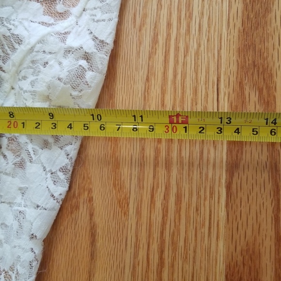 Cute Lace Top - Picture 4 of 5